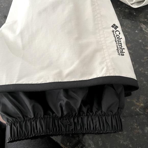 Columbia Pants - Picture 5 of 5